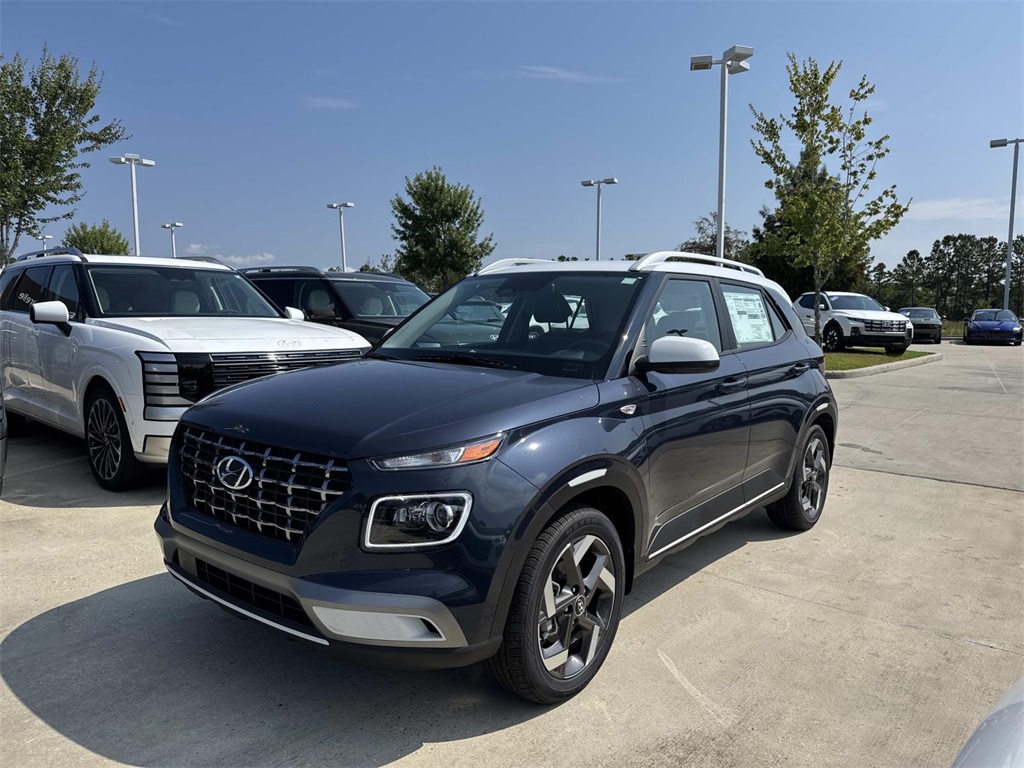 2025 Hyundai Venue Limited's photo
