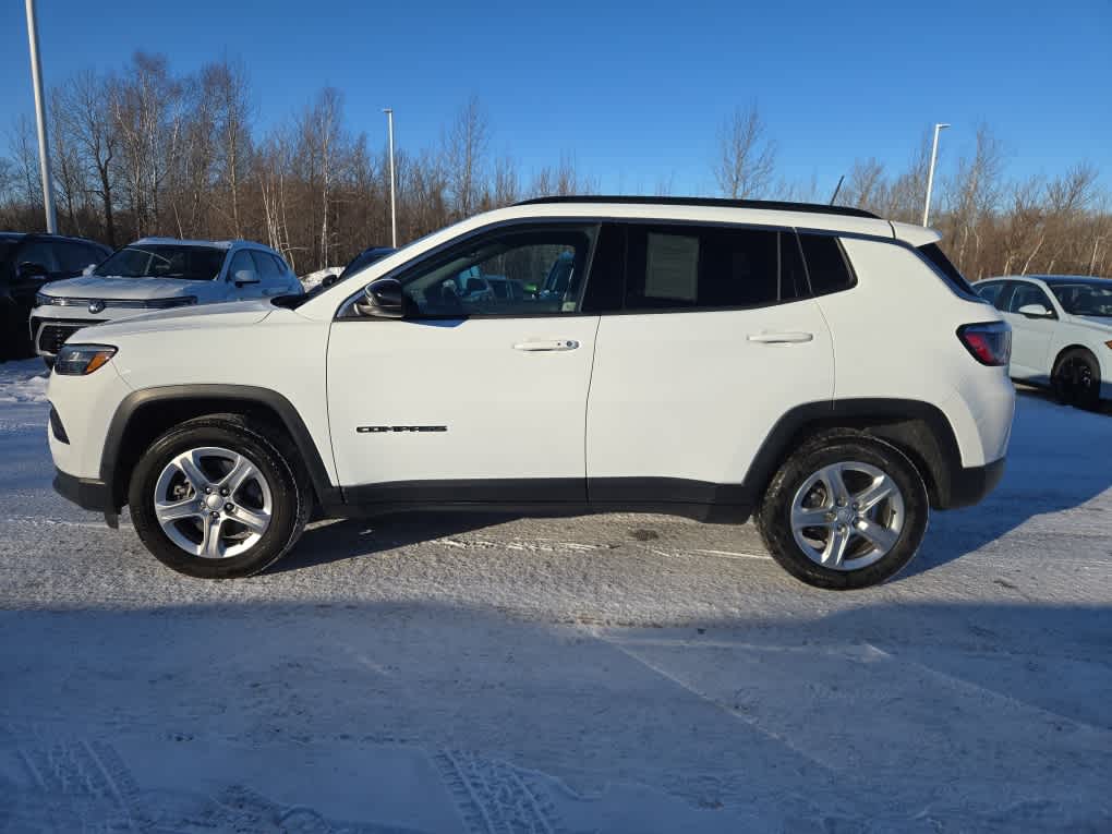 Used 2024 Jeep Compass Latitude with VIN 3C4NJDBNXRT604271 for sale in Hermantown, Minnesota