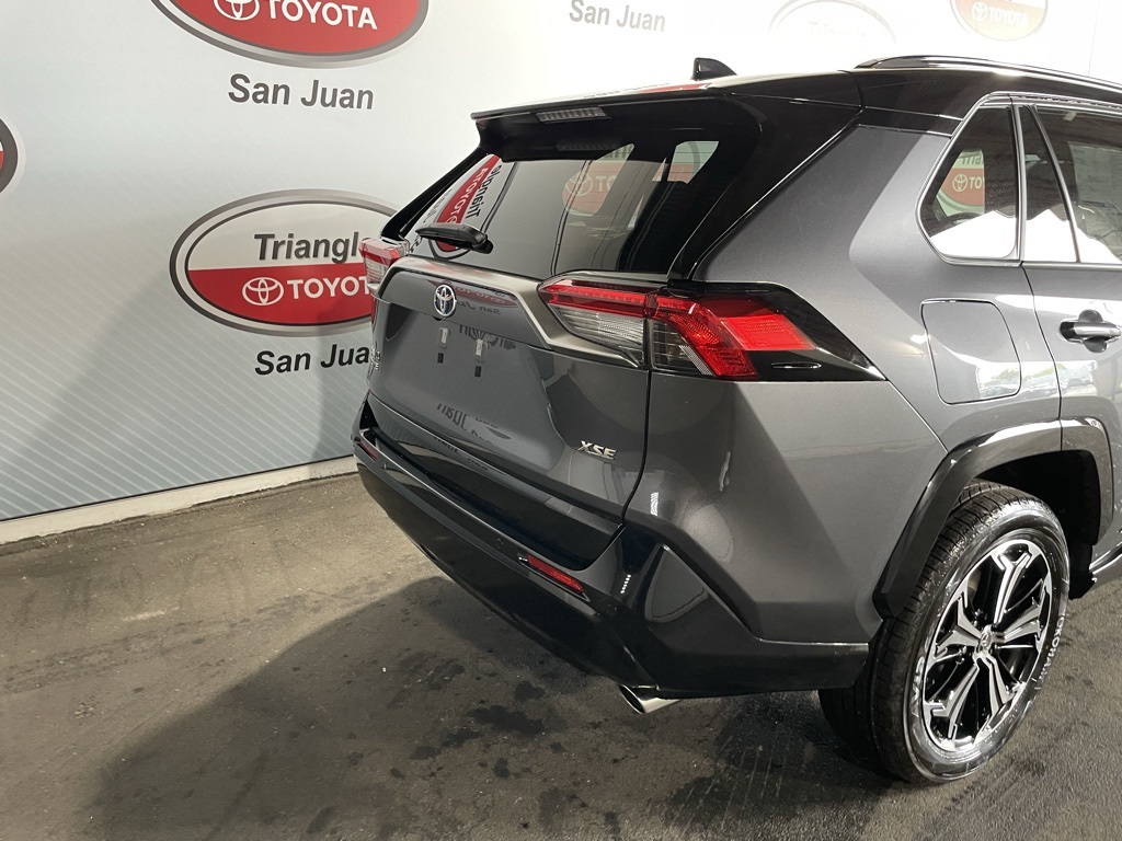 2025 Toyota RAV4 Hybrid XSE photo 19