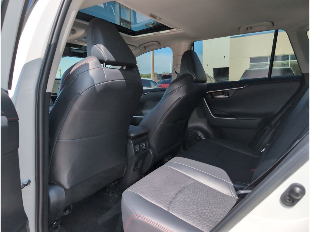 2024 Toyota RAV4 TRD photo 25