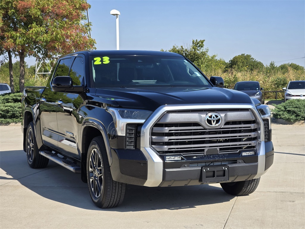 2023 Toyota Tundra Limited photo 3