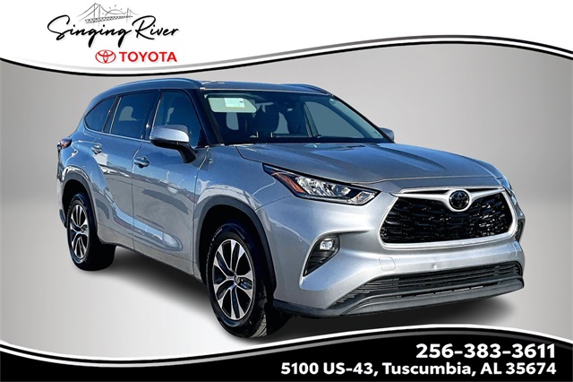 2020 Toyota Highlander XLE's photo
