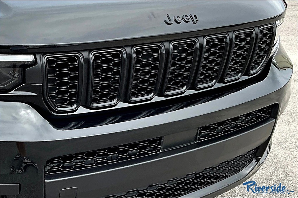 2025 Jeep Grand Cherokee Altitude X photo 31