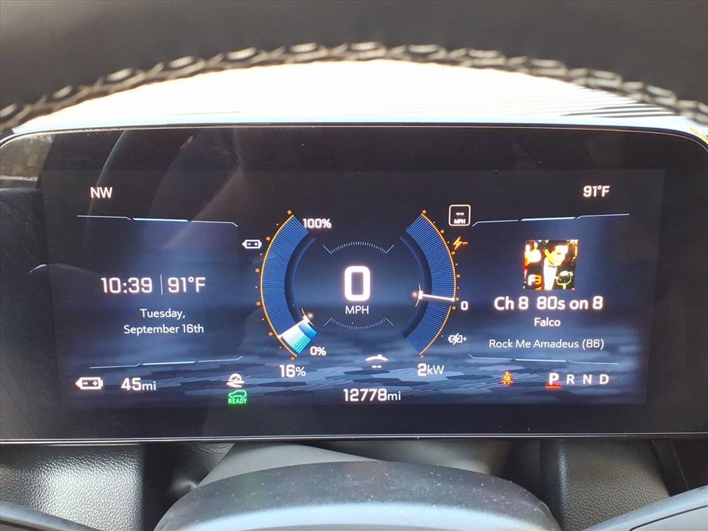 2025 Chevrolet Equinox EV 1LT photo 16