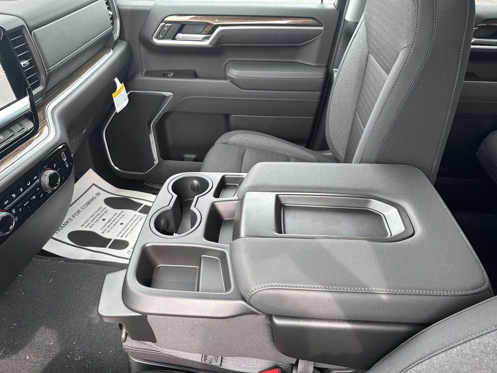 2026 Chevrolet Silverado 1500 LT photo 19