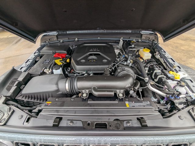 2025 Jeep Wrangler Sport photo 3