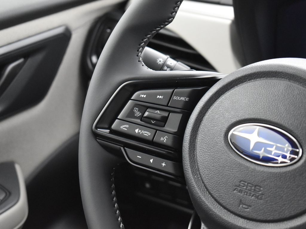 2025 Subaru Forester Premium photo 14