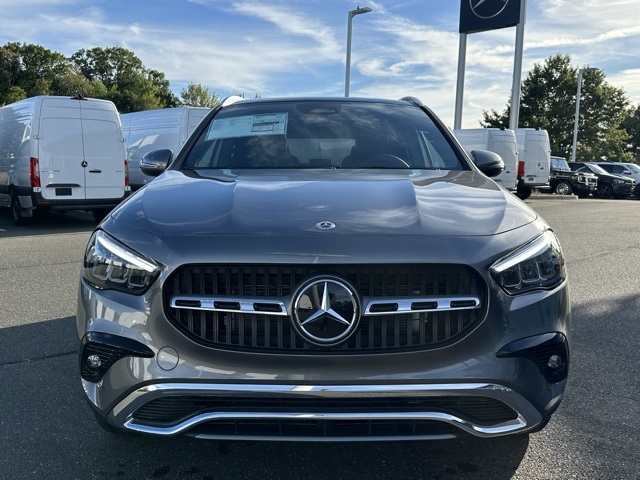 2026 Mercedes Benz GLA 250 4MATIC photo 2
