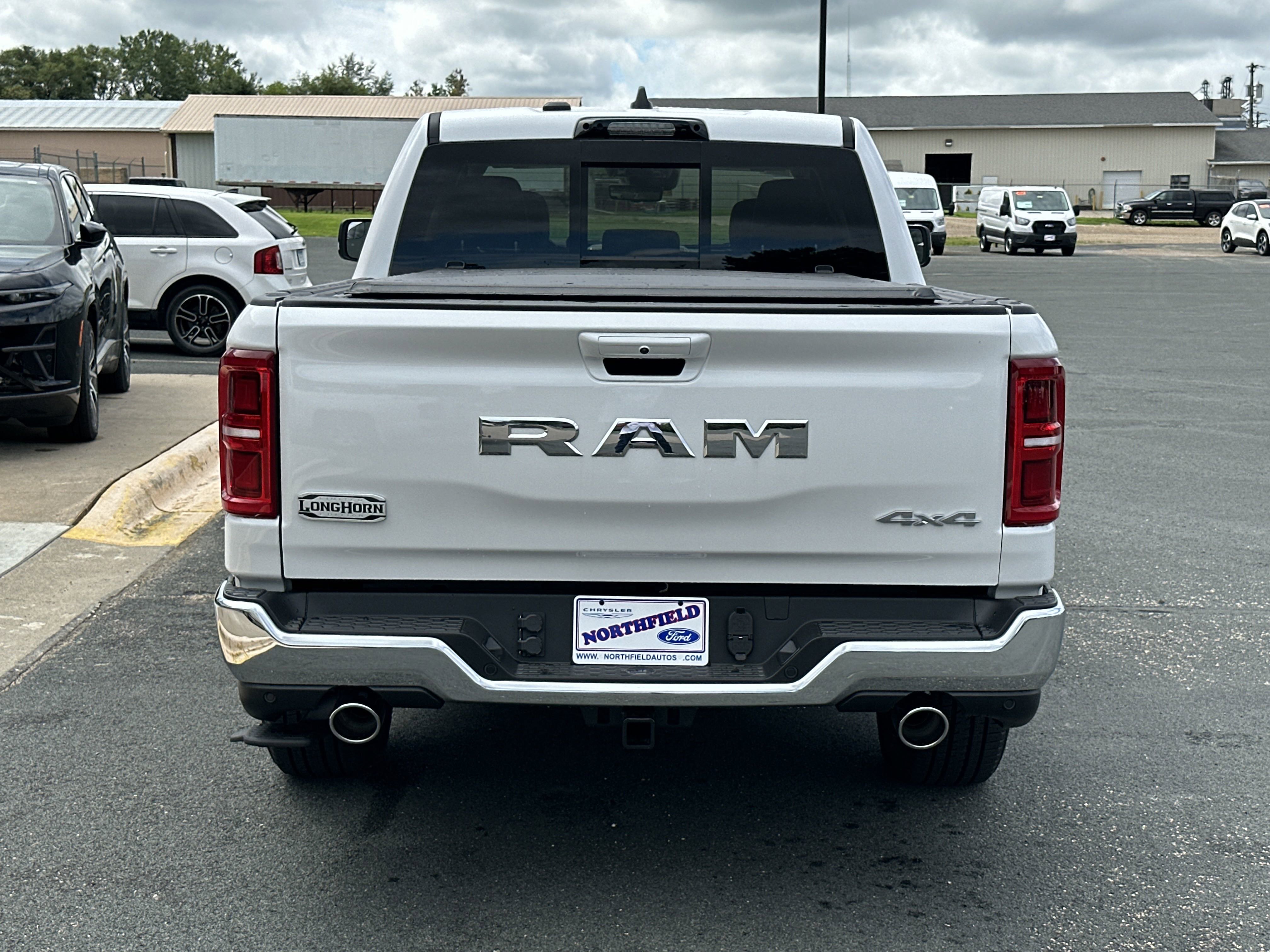 2025 Ram 1500 Longhorn photo 2