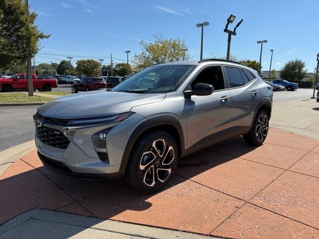 2025 Chevrolet Trax photo 3