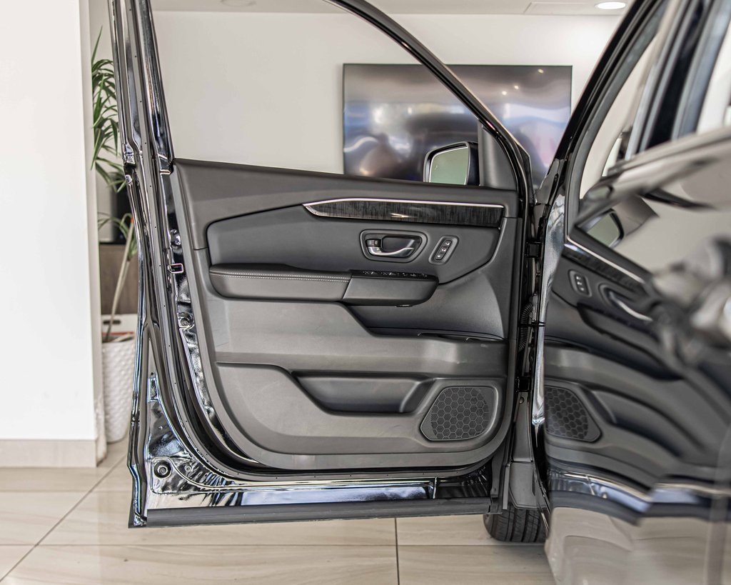 2025 HONDA PILOT - Image 32