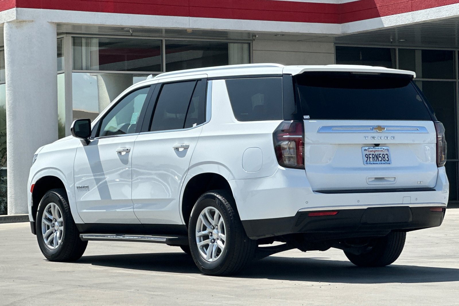 2023 Chevrolet Tahoe LT photo 4