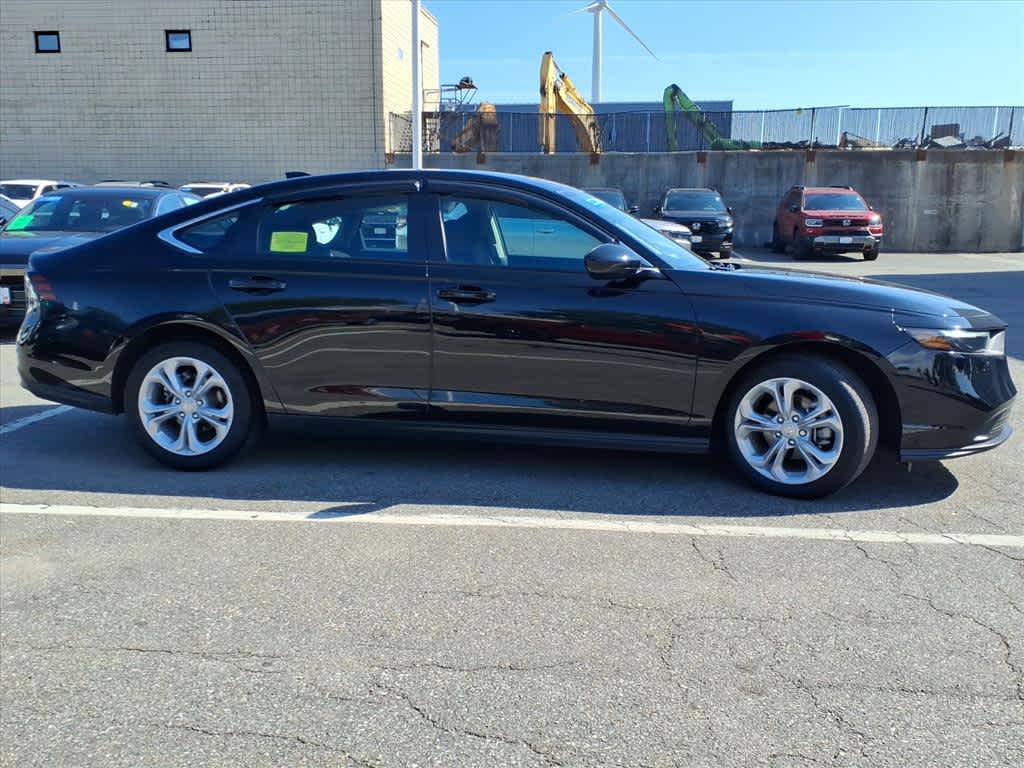 2024 Honda Accord LX photo 4