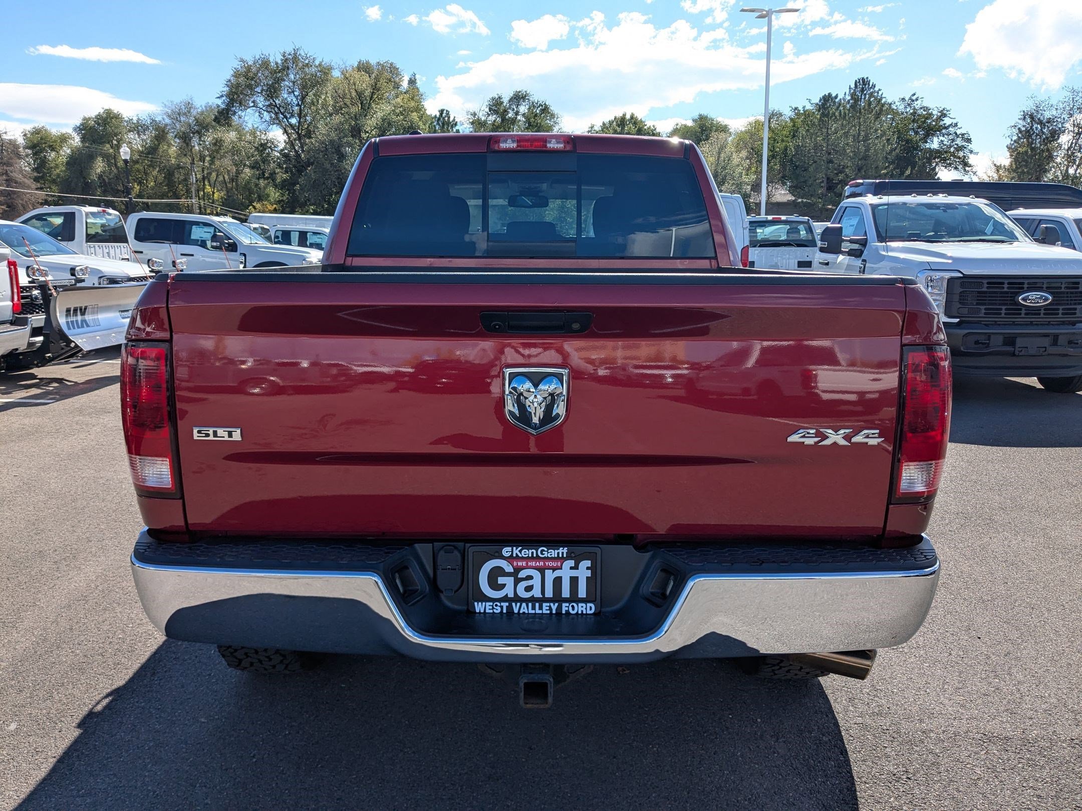 2013 Ram 1500 SLT photo 3