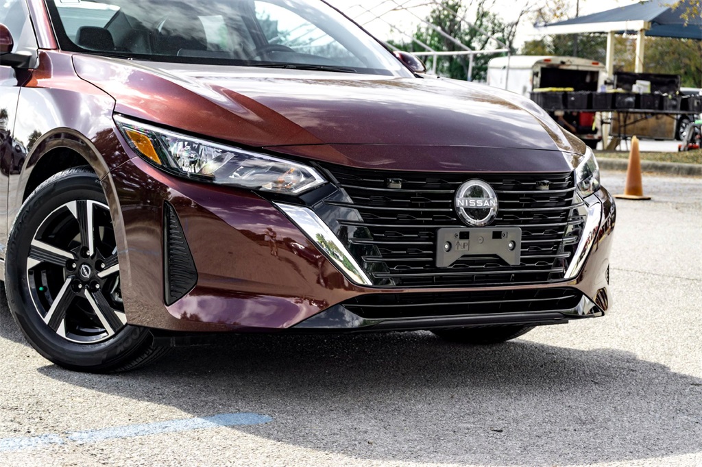 2025 Nissan Sentra SV photo 3