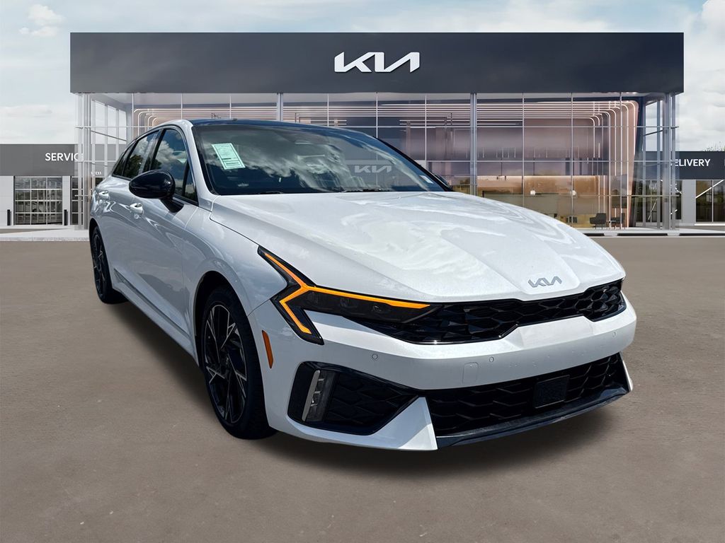 2025 Kia K5 GT-Line photo 28