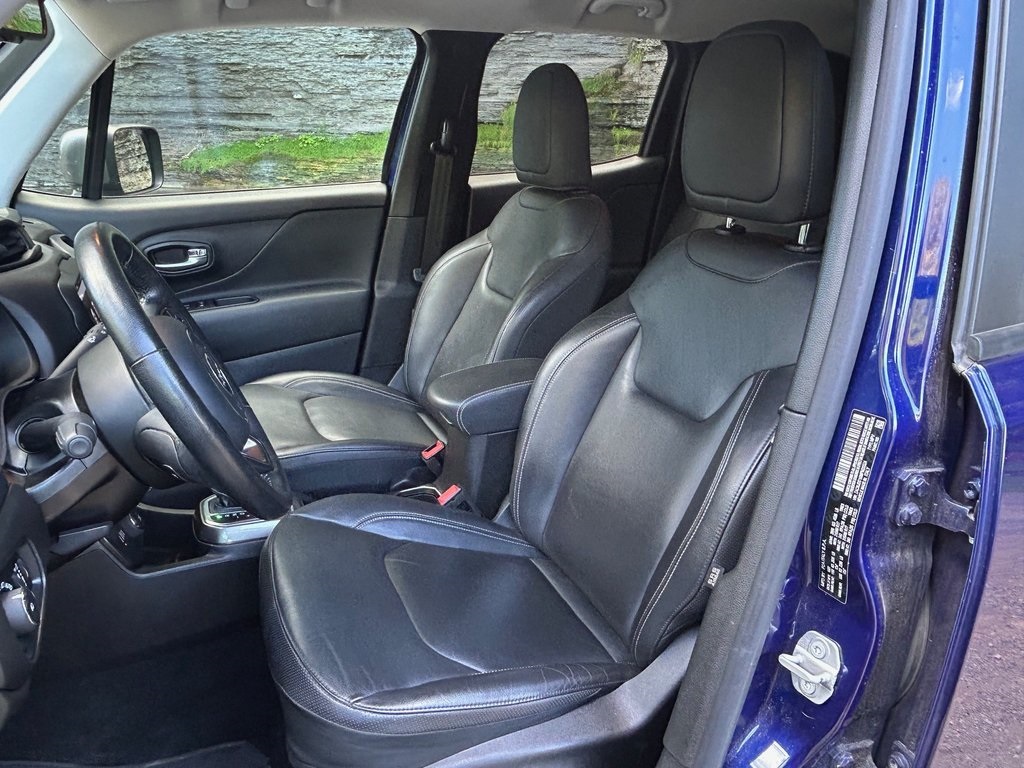 2021 Jeep Renegade Limited photo 14