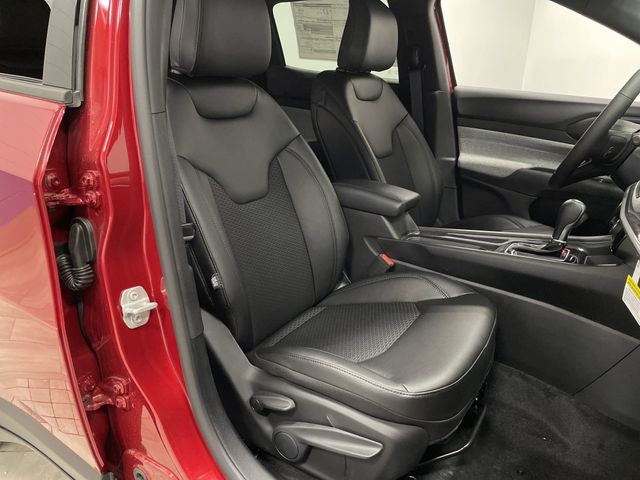 2025 Jeep Compass Latitude photo 30