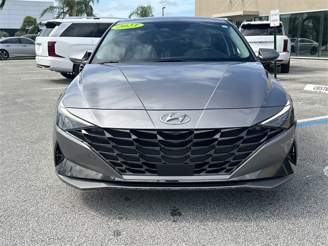 2023 Hyundai Elantra Hybrid Limited photo 3