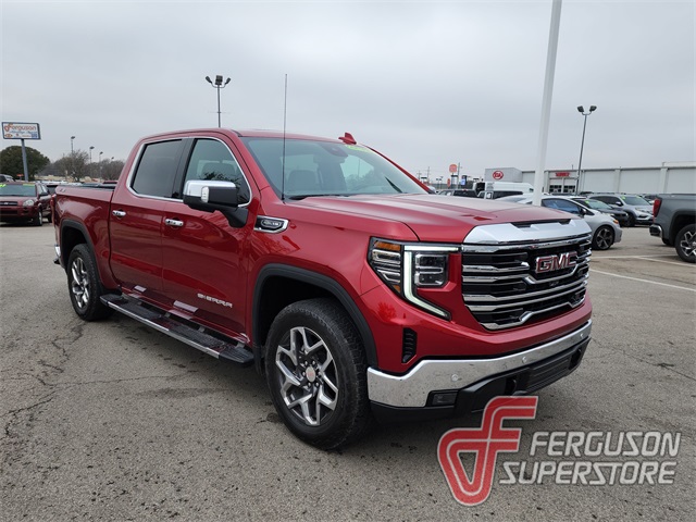 2024 GMC Sierra 1500 SLT's photo