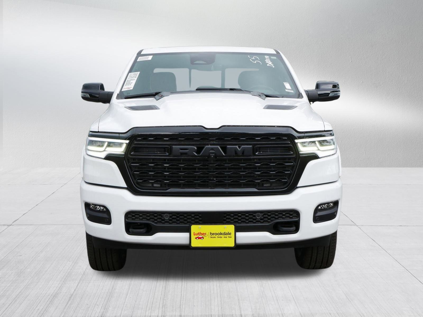 2025 Ram 1500 Limited photo 2