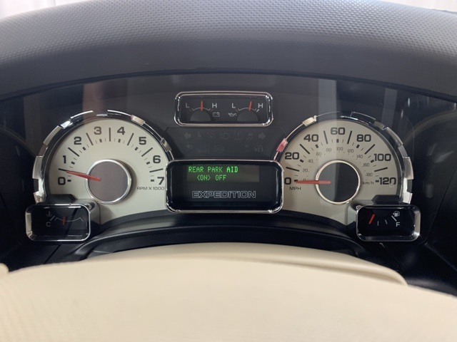 2014 Ford Expedition XLT photo 17