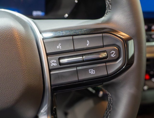 2024 Chevrolet Colorado ZR2 photo 17