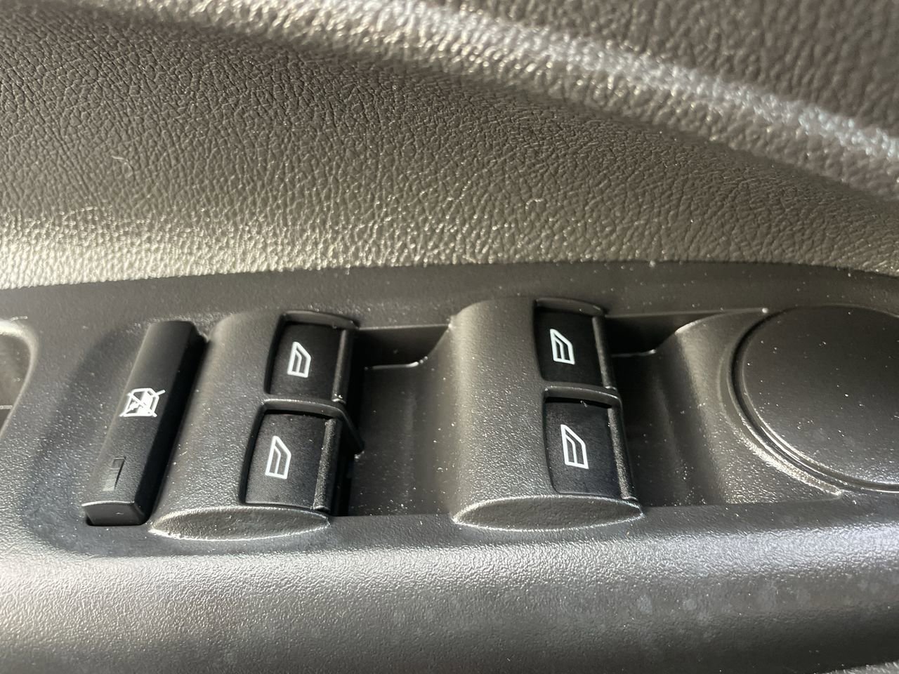 2017 Ford Transit Connect XL Passenger Van photo 17