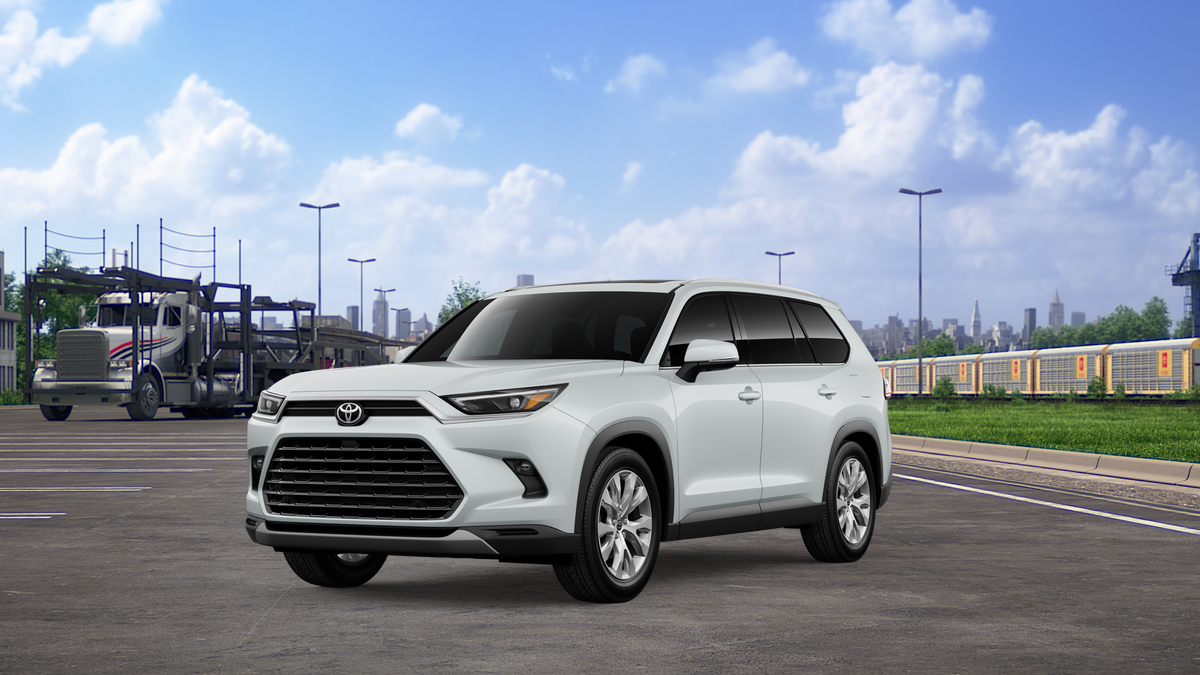 2026 Toyota Grand Highlander Limited's photo
