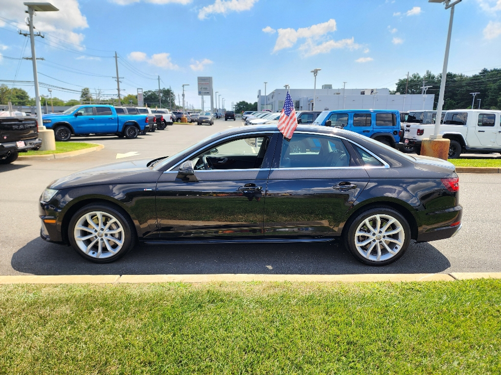 2019 Audi A4 2.0T Premium Plus Quattro photo 11