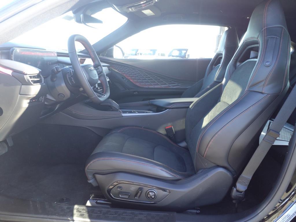 2025 Dodge Charger Scat Pack AWD photo 4