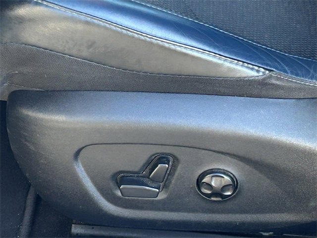 2016 Chrysler 200 S photo 8