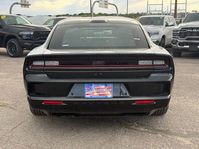 2025 Dodge Charger R/T photo 4