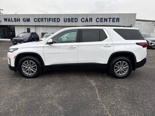 2023 Chevrolet Traverse Cloth photo 2