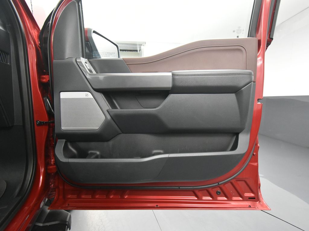 2021 Ford F-150 Lariat photo 39