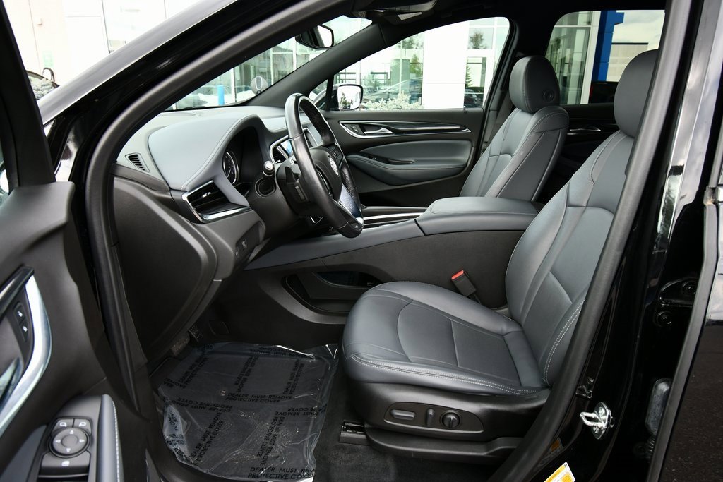 2022 Buick Enclave Essence photo 13