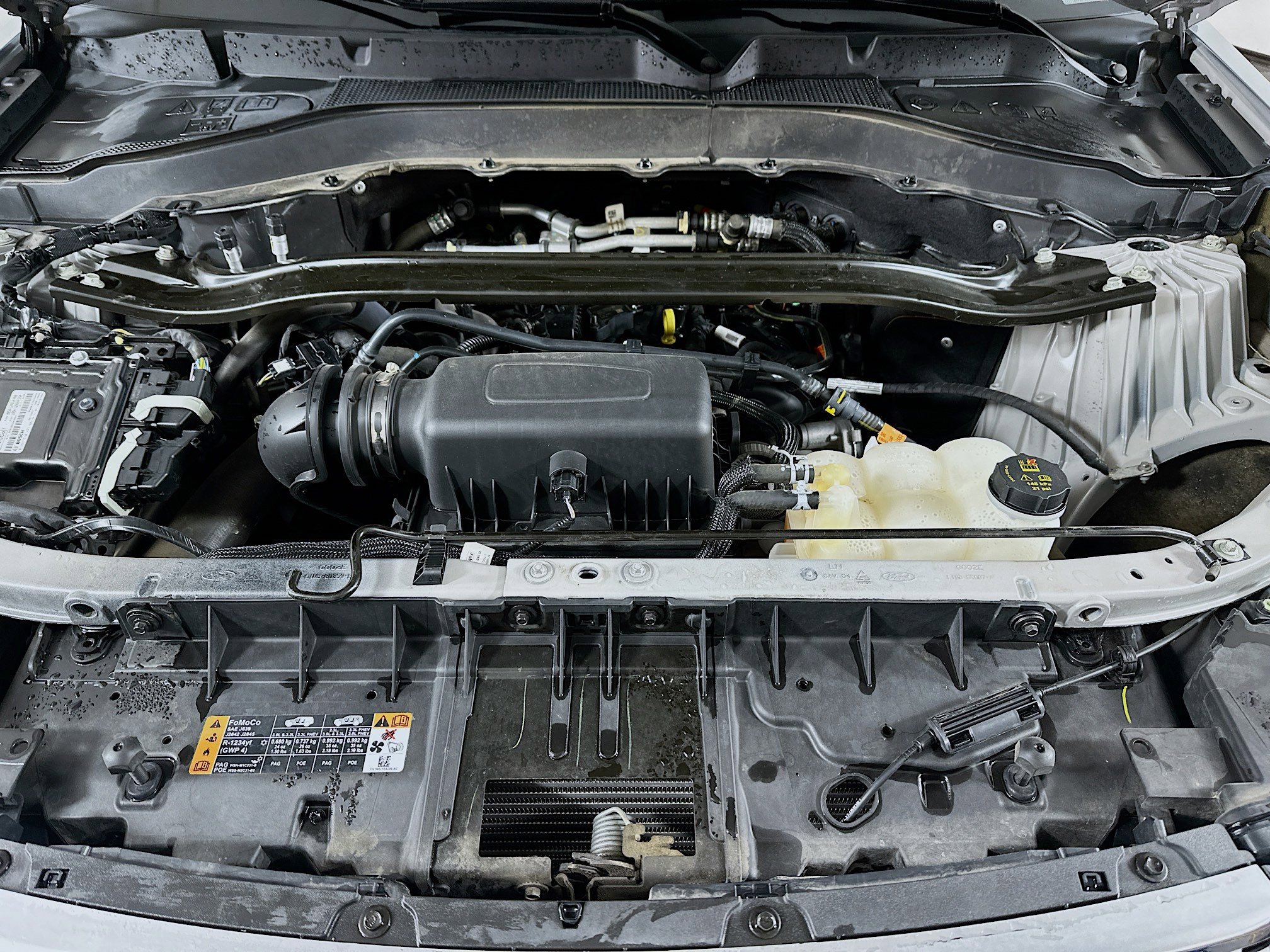 2023 Ford Explorer Limited photo 29