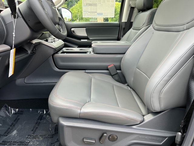 2025 Ford Expedition MAX photo 30