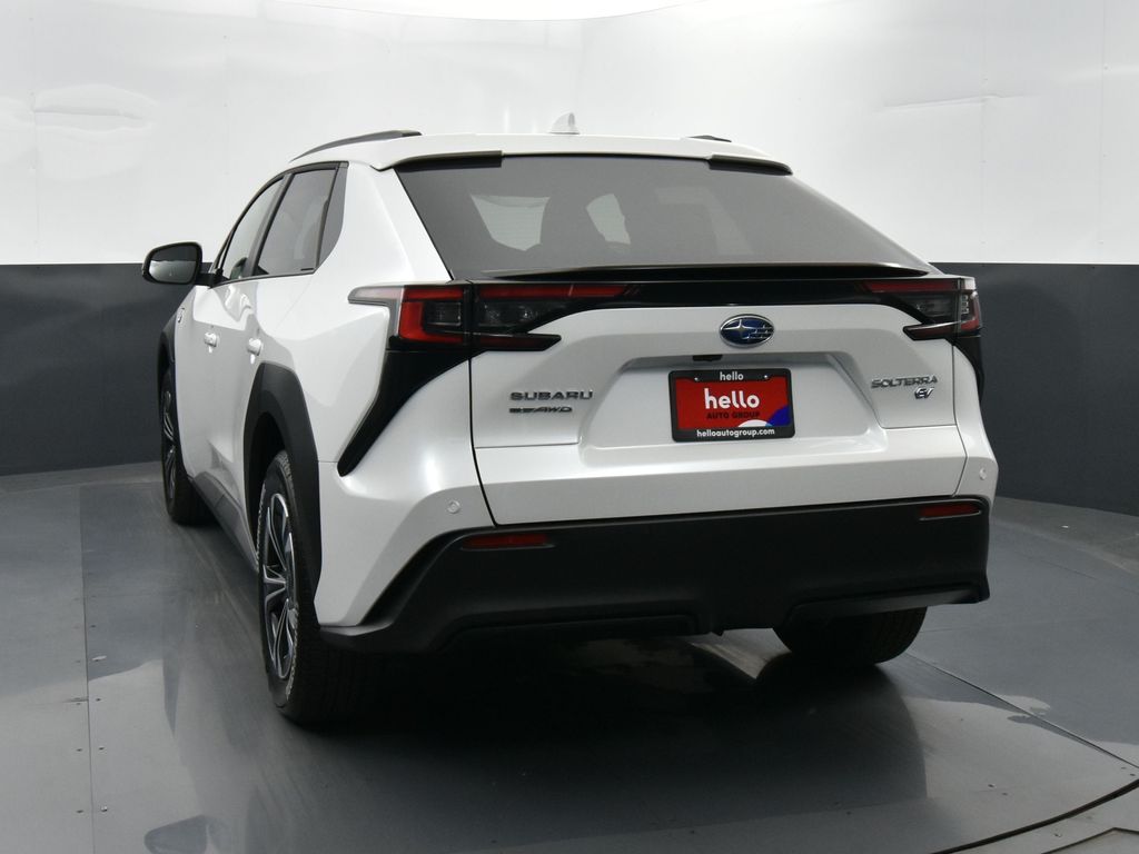 2025 Subaru Solterra Premium photo 28