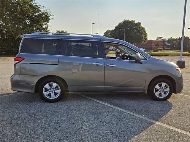 2014 Nissan Quest SV photo 12