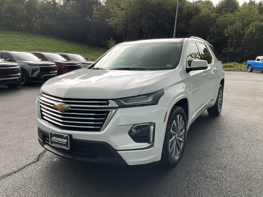 2023 Chevrolet Traverse Premier photo 18