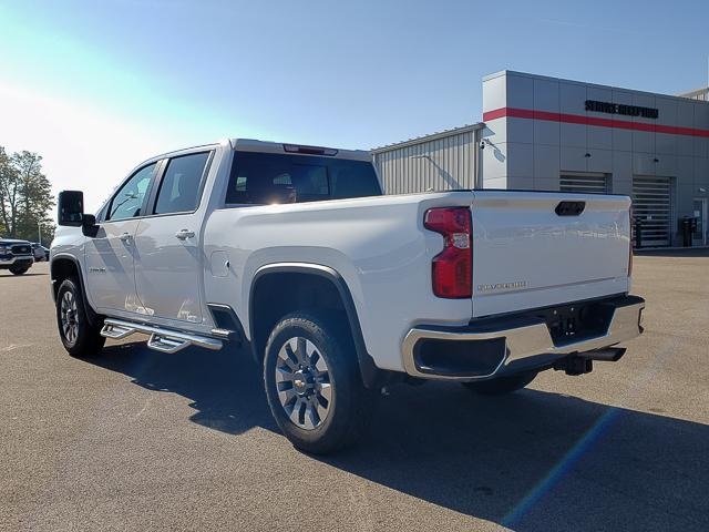 2023 Chevrolet Silverado 3500HD LT photo 7