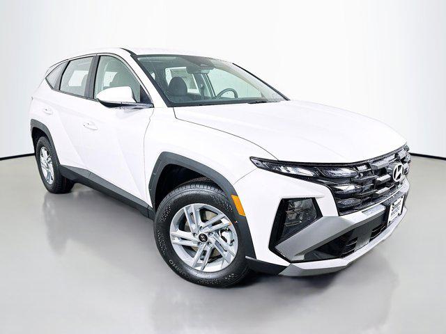 2025 Hyundai Tucson SE's photo