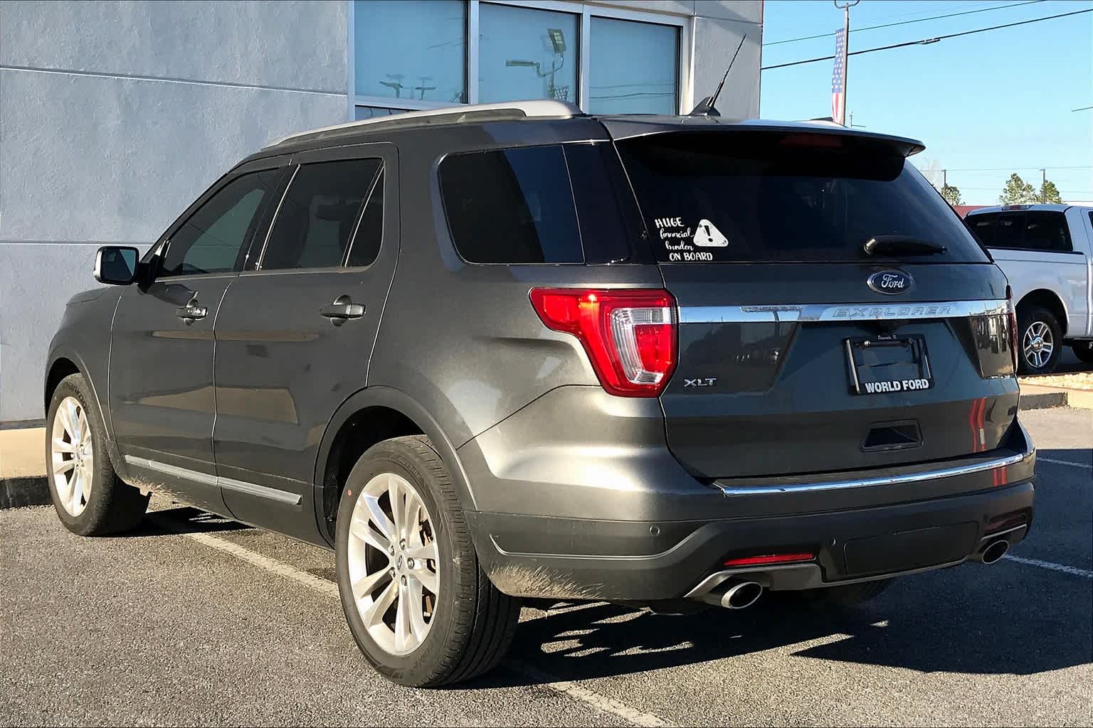 2018 Ford Explorer XLT photo 11