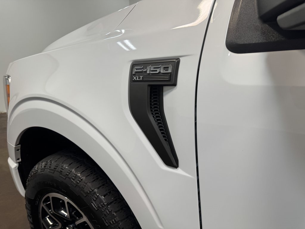 2022 Ford F-150 XLT photo 45