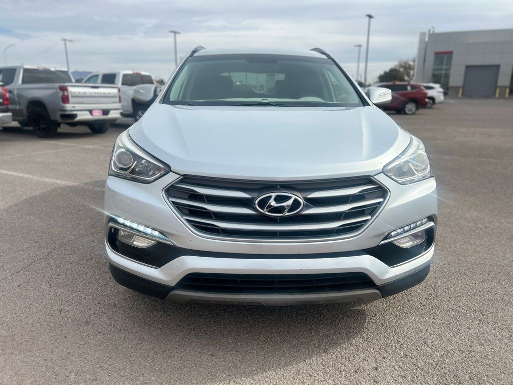 2018 Hyundai Santa Fe Sport 2.0T photo 2