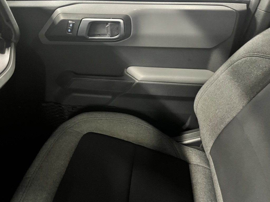 2022 Ford Bronco Big Bend photo 12