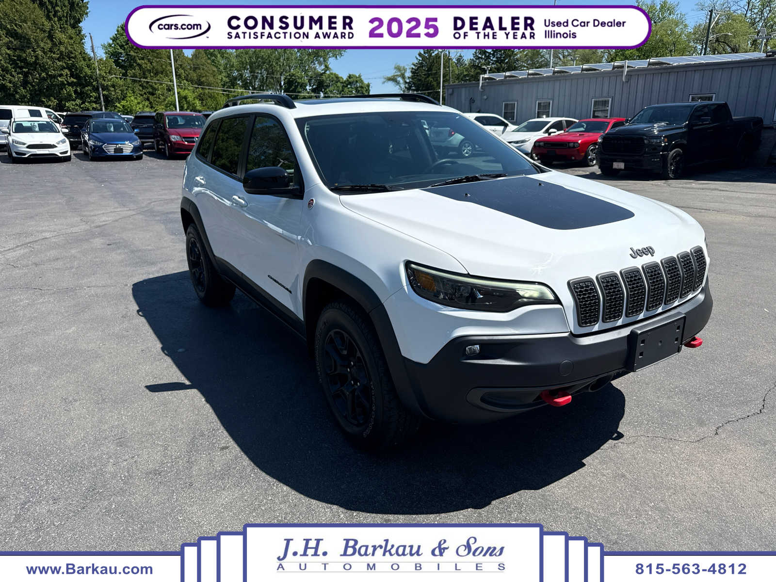 2022 Jeep Cherokee Trailhawk's photo
