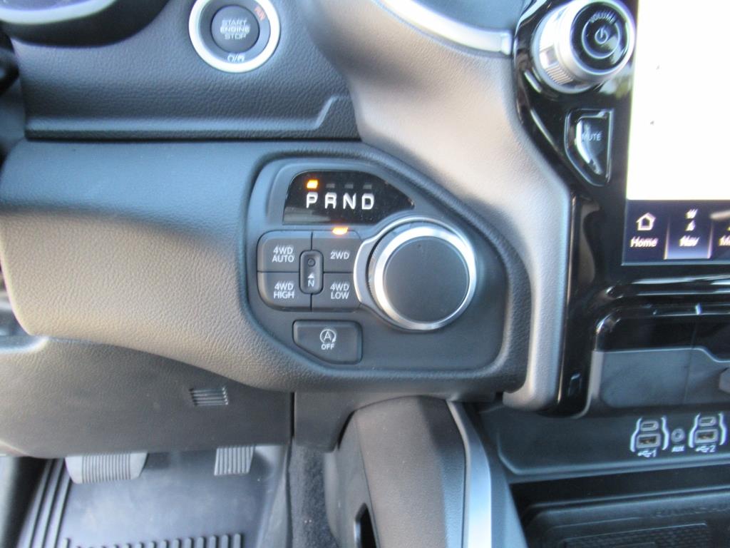 2025 Ram 1500 Big Horn Lone Star photo 17