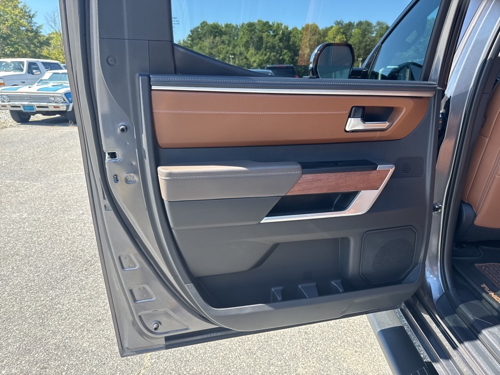 2025 Toyota Tundra 1794 Edition photo 27